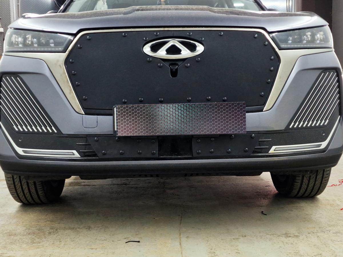 Зимняя заглушка радиатора к съемной сетке низ 2 части для Chery Tiggo 7 Pro Max I Рестайлинг