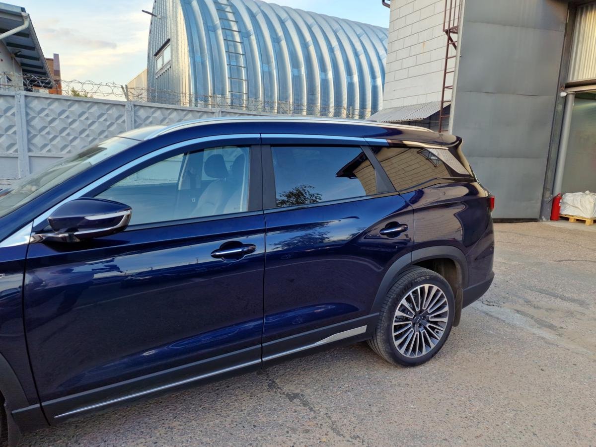 Дефлекторы окон 2D с хром накладками 6 шт. для Soueast S09 I