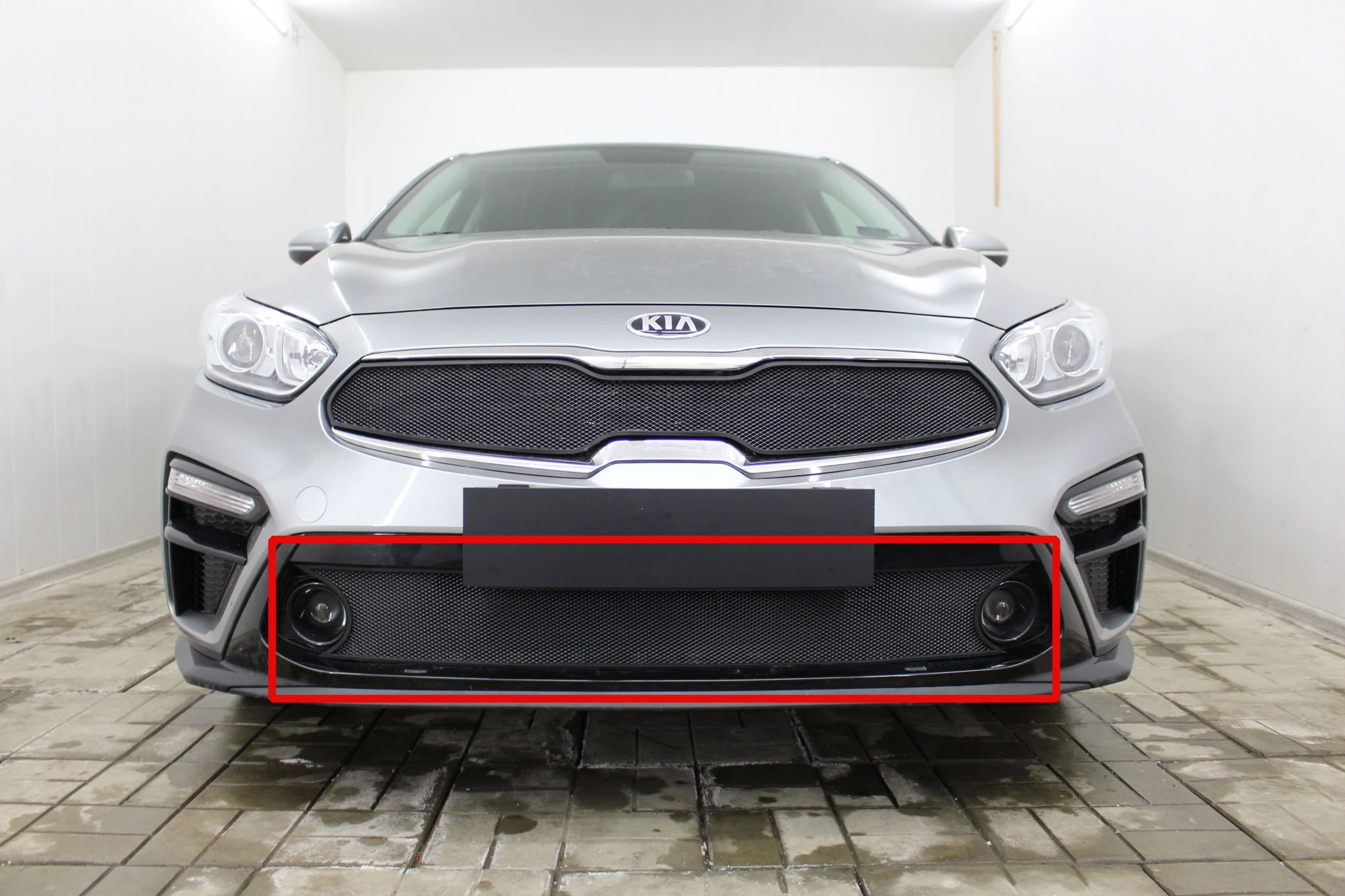 Защитная сетка радиатора низ для Kia Cerato IV