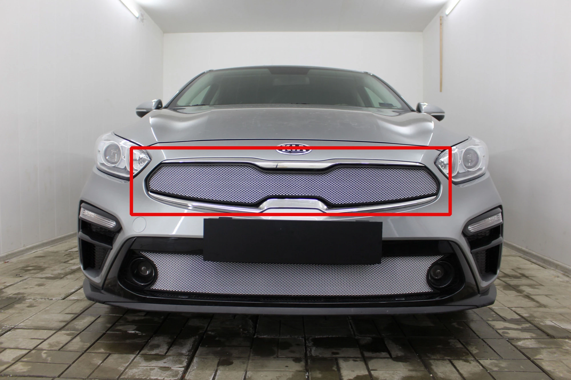 Защитная сетка радиатора верх для Kia Cerato IV