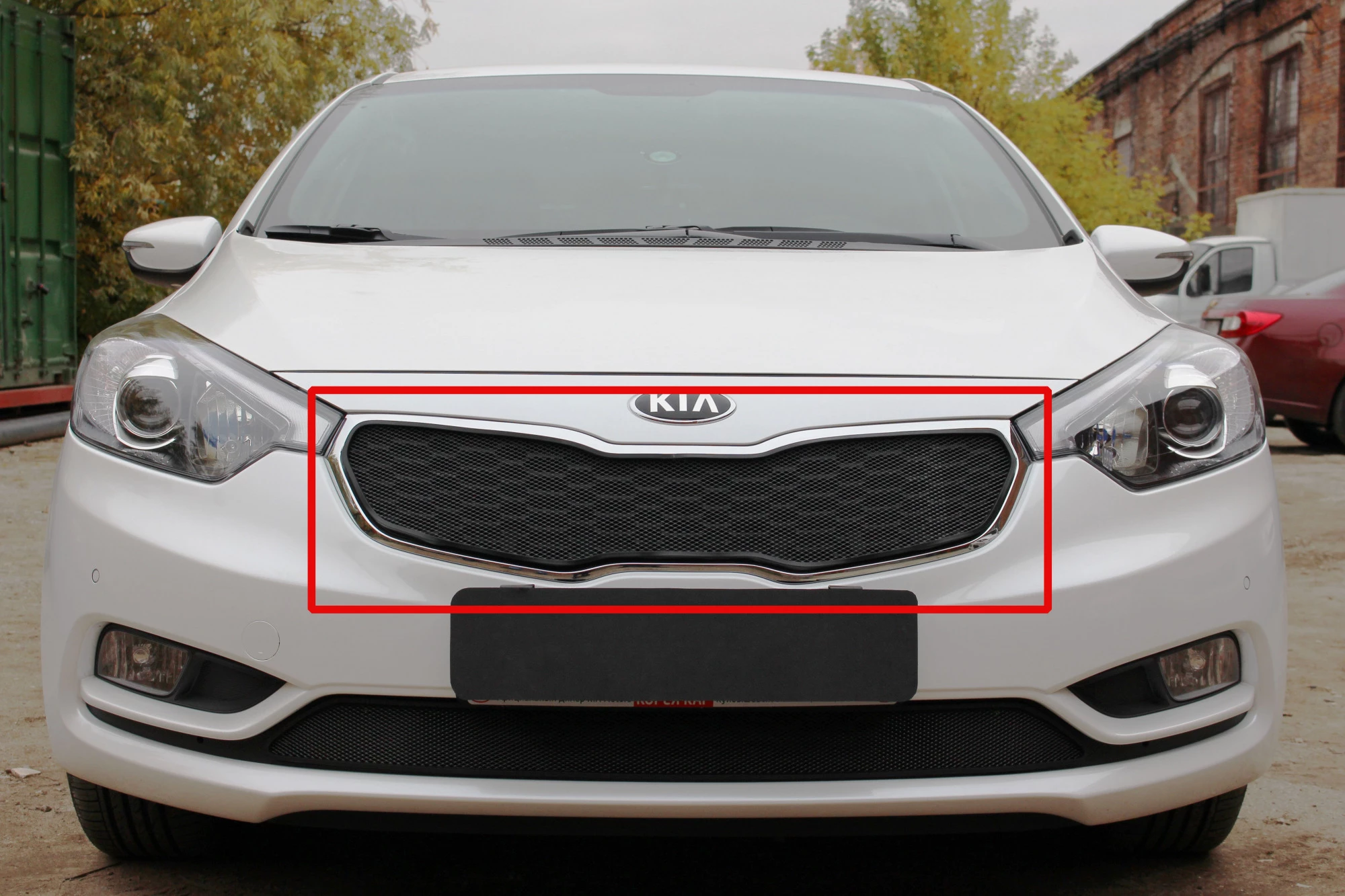 Защитная сетка радиатора верх для Kia Cerato III