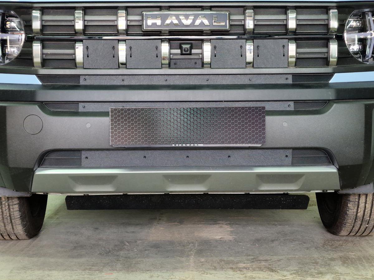 Зимняя заглушка радиатора на стяжке низ 3 части для Haval H3 I