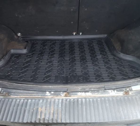 Коврик в багажник для Chevrolet Niva I Рестайлинг
