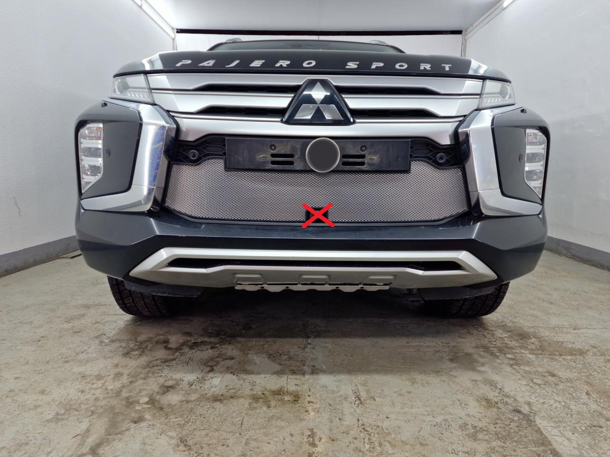 Защитная сетка радиатора для Mitsubishi Pajero Sport III Рестайлинг