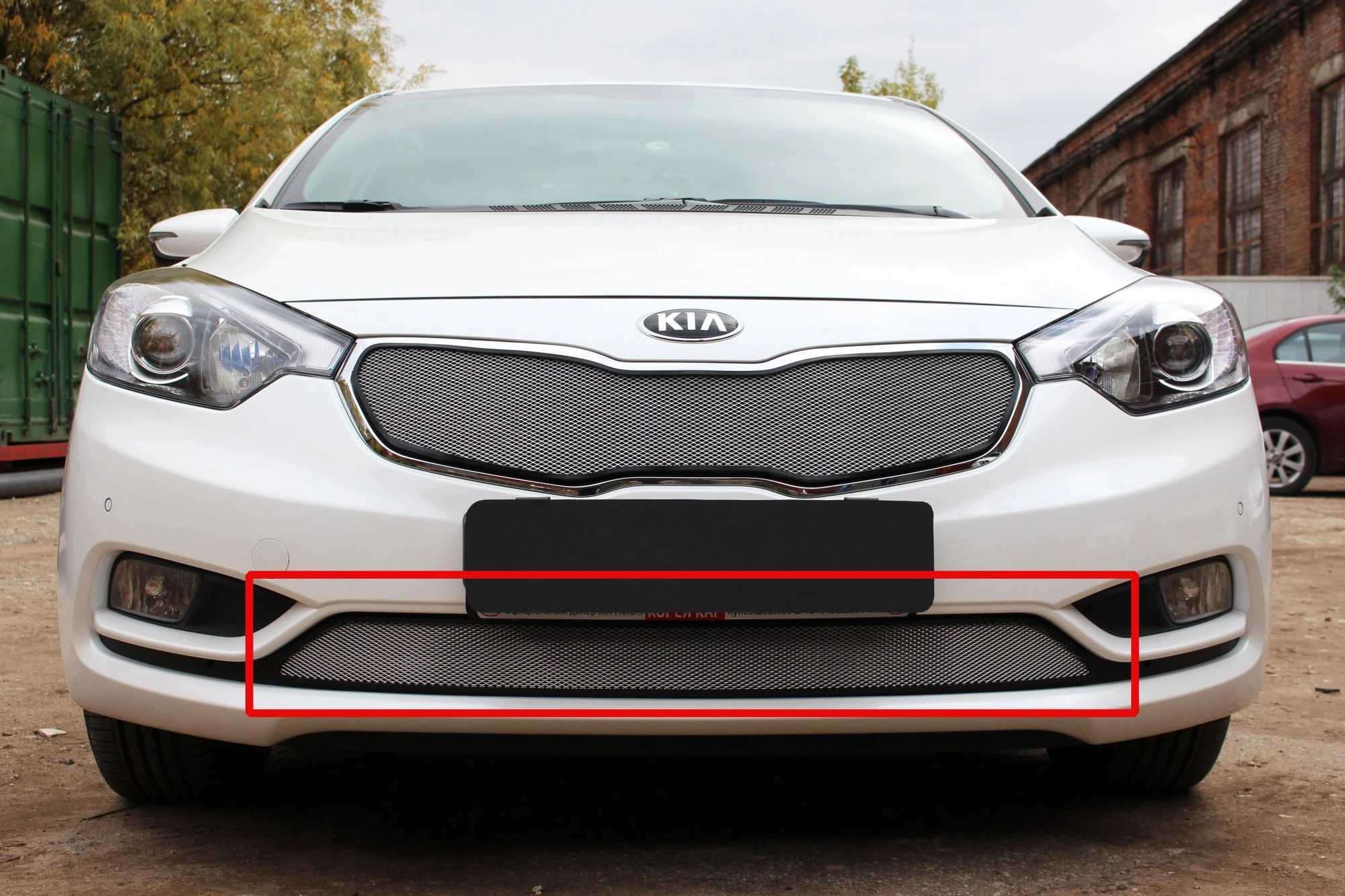 Защитная сетка радиатора низ для Kia Cerato III