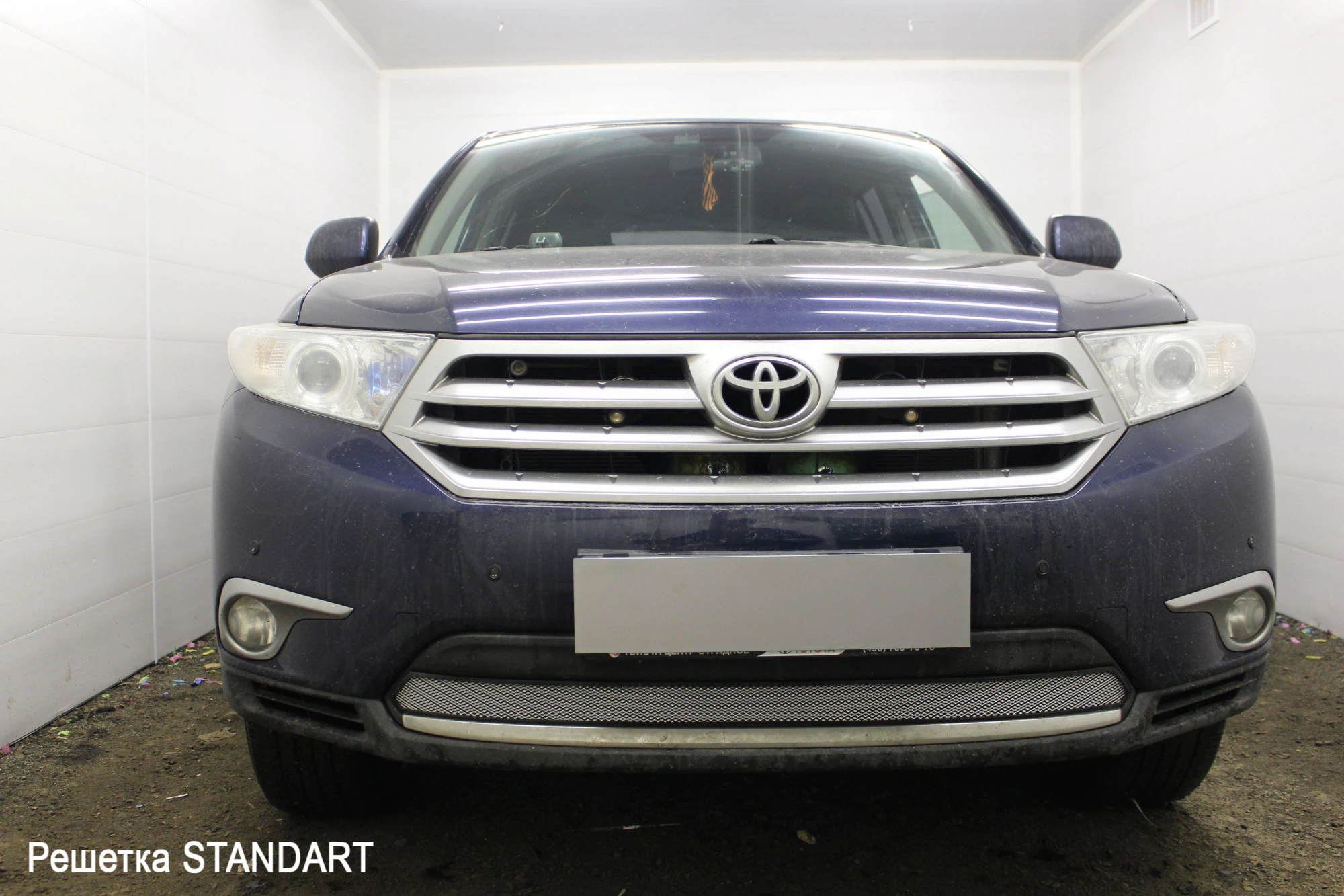 Защитная сетка радиатора для Toyota Highlander II (U40) Рестайлинг