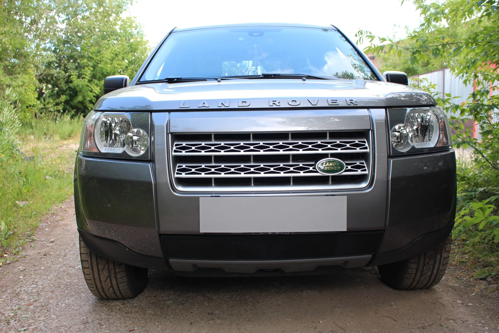 Защитная сетка радиатора для Land Rover Freelander II