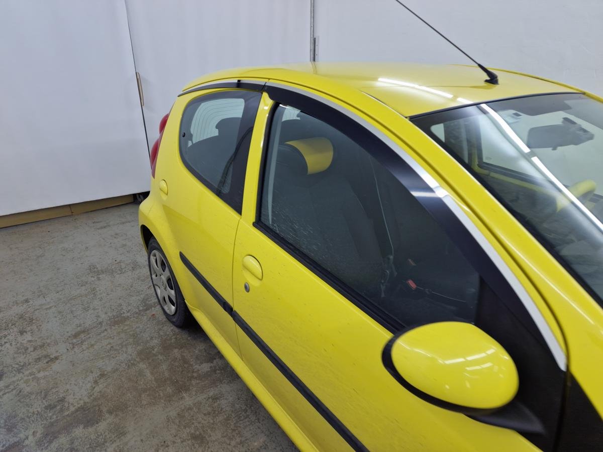 Дефлекторы окон 2D с хром накладками 4 шт. для Peugeot 107 I Рестайлинг 2