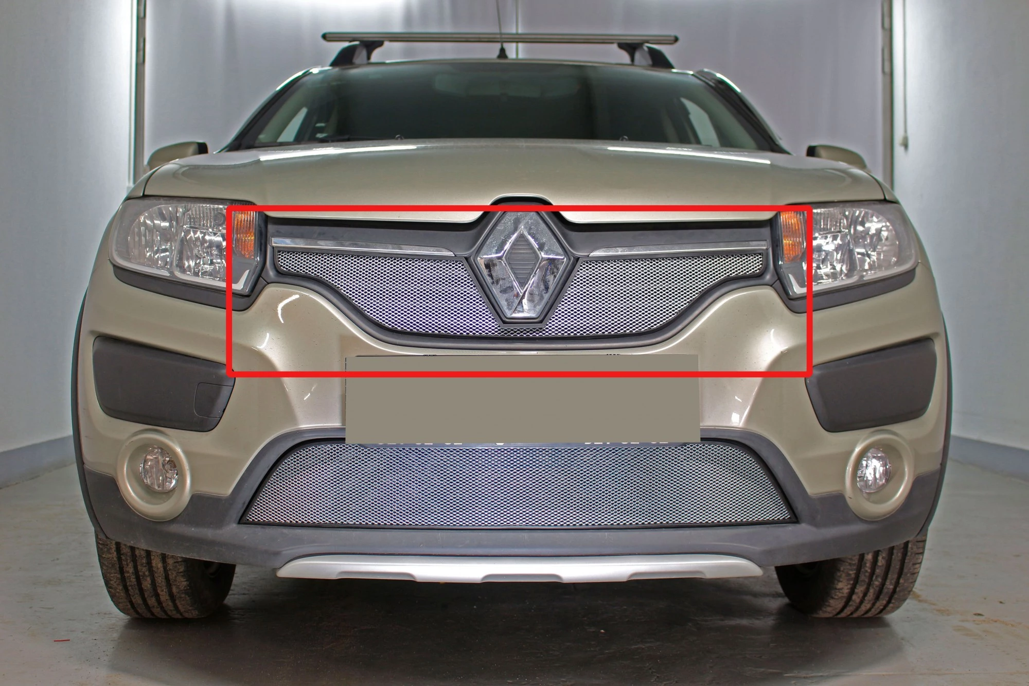 Защитная сетка радиатора для Renault Logan II