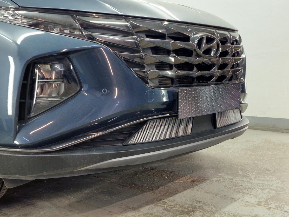 Защитная сетка радиатора низ 2 части с датчиком АСС (короткая база) для Hyundai Tucson IV Рестайлинг