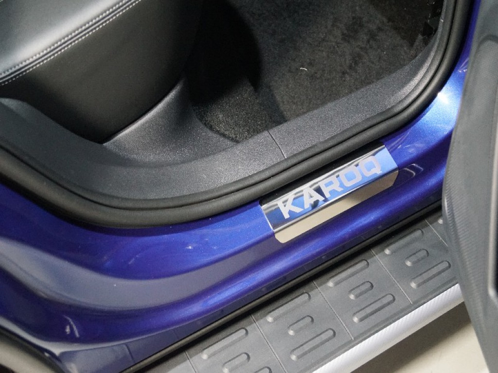 Накладки на пластиковые пороги зеркальный лист 4шт. для Skoda Karoq I Рестайлинг