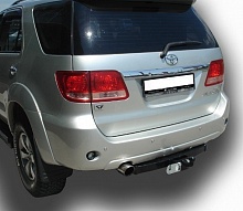 Фаркоп Leader с типом шара F для Toyota Fortuner II