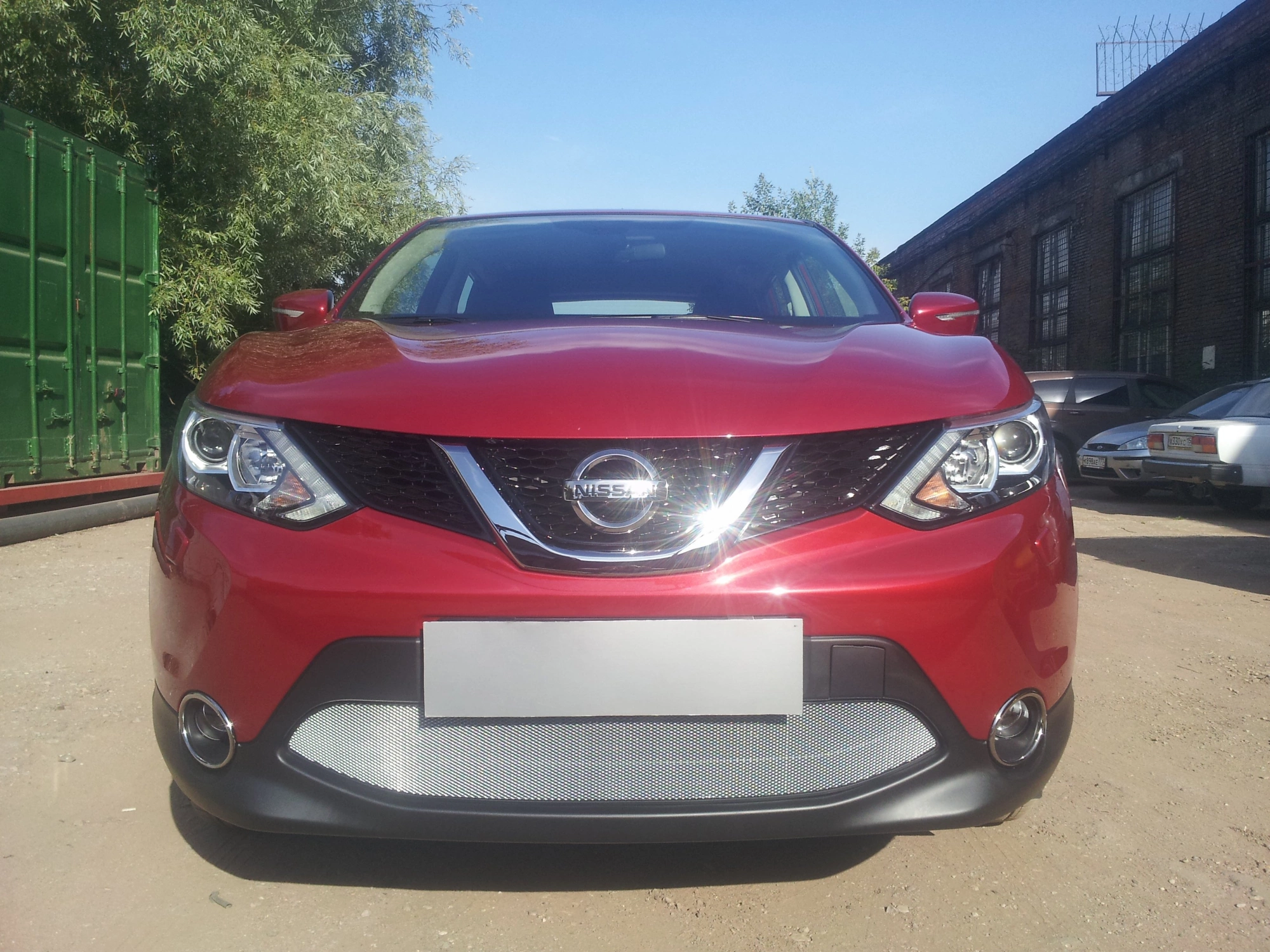 Защитная сетка радиатора для Nissan Qashqai II